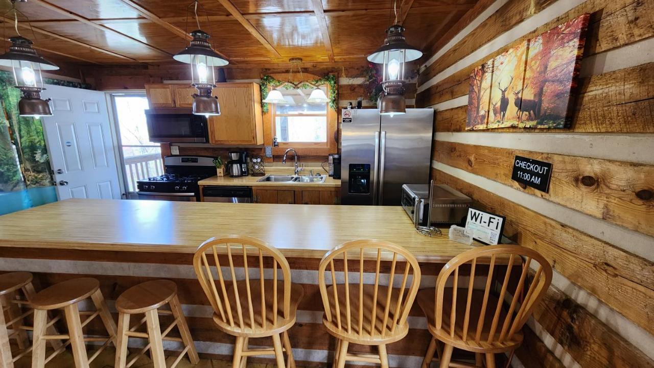 Rustic Cabin Sevierville Esterno foto